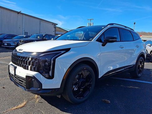 New 2026 Kia Sportage X-Line image 2