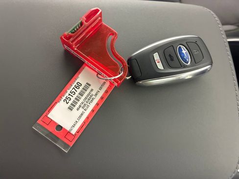 New 2025 Subaru Outback Onyx Edition image 39