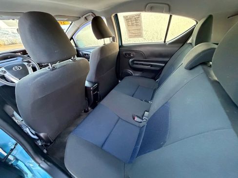 Used 2015 Toyota Prius C Four image 9