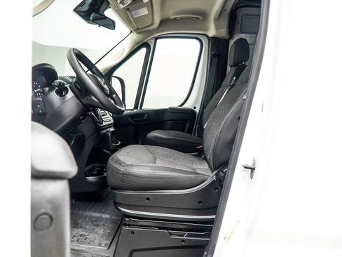 Used 2023 RAM ProMaster 2500 image 32