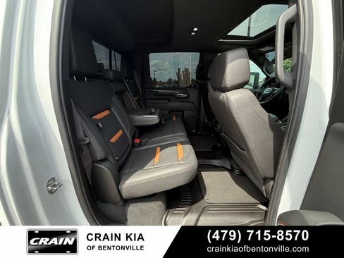 Used 2024 GMC Sierra 2500 AT4 w/ AT4 Premium Plus Package AWD/4WD image 31