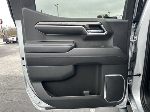 Used 2022 Chevrolet Silverado 1500 LTZ image 22