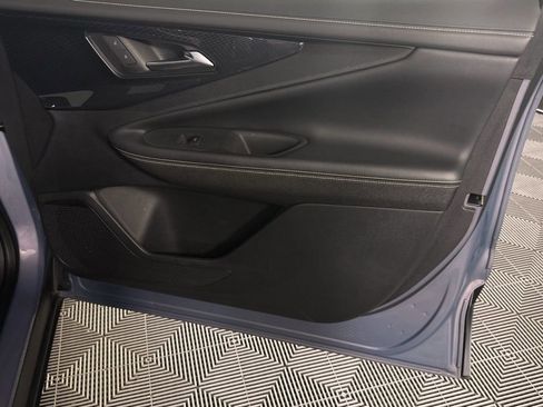 Used 2024 Chevrolet Blazer EV LT image 33