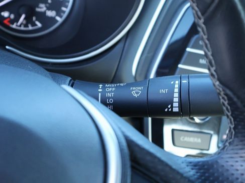 Used 2023 Nissan Maxima SV w/ Floor Mat Group image 32