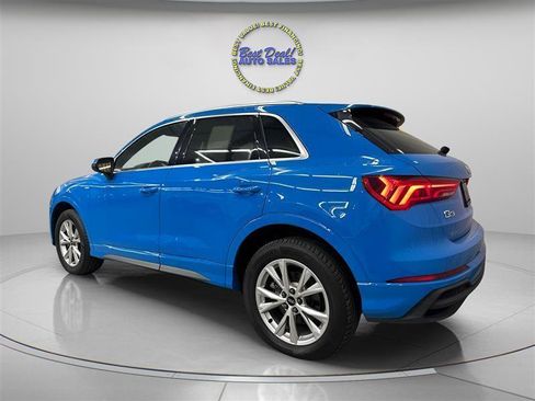 Used 2023 Audi Q3 2.0T Premium AWD/4WD image 3