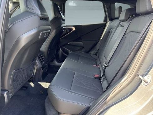 Used 2025 BMW X3 xDrive30i w/ Premium Package image 11