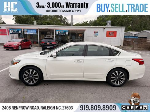 Used 2016 Nissan Altima 2.5 SL w/ 2.5 Technology w/LED Package FWD image 2