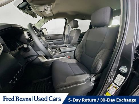 Used 2022 Toyota Tundra SR5 image 21