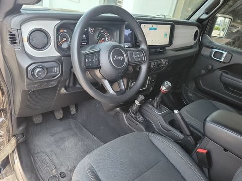 Used 2024 Jeep Wrangler Sport AWD/4WD image 25