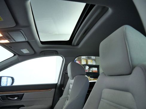 Used 2018 Honda CR-V EX image 17