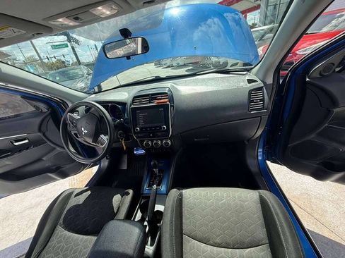 Used 2020 Mitsubishi Outlander Sport Black Edition FWD image 16