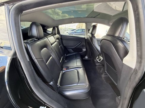 Used 2024 Tesla Model Y Performance AWD/4WD image 24