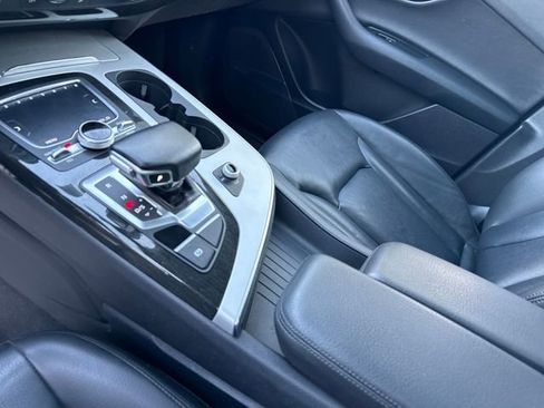 Used 2018 Audi Q7 2.0T Premium Plus image 24