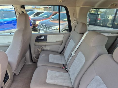 Used 2004 Ford Expedition XLT RWD image 31