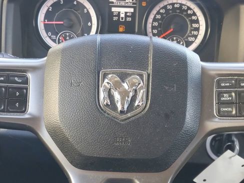 Used 2024 RAM 1500 Classic SLT AWD/4WD image 20