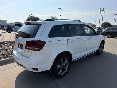 Used 2017 Dodge Journey Crossroad w/ Rear Seat Video Group I AWD/4WD image 6