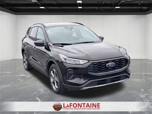 Used 2025 Ford Escape ST-Line image 7