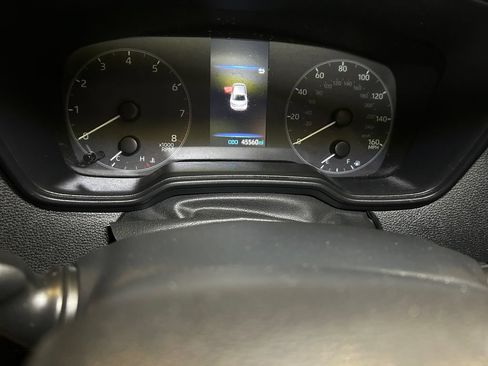 Used 2024 Toyota Corolla LE FWD image 22