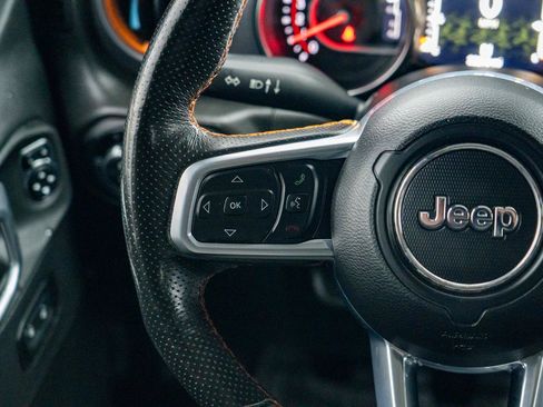 Used 2022 Jeep Gladiator Mojave w/ LED Lighting Group image 21