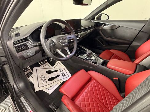 Used 2023 Audi S4 Premium Plus w/ Premium Plus Package image 9