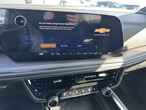 New 2026 Chevrolet Tahoe Premier w/ Sun And Tow Package AWD/4WD image 14