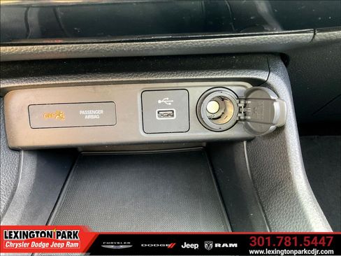 Used 2022 Honda Civic EX image 15
