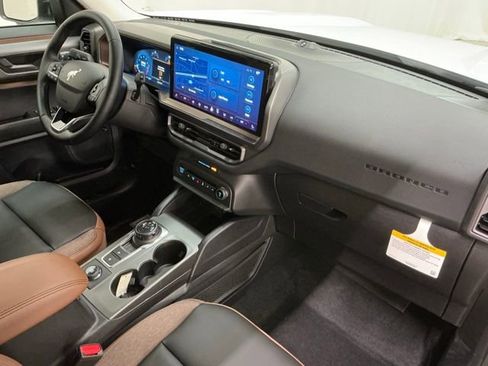 New 2025 Ford Bronco Sport Outer Banks w/ Outer Banks Tech Package+ image 19