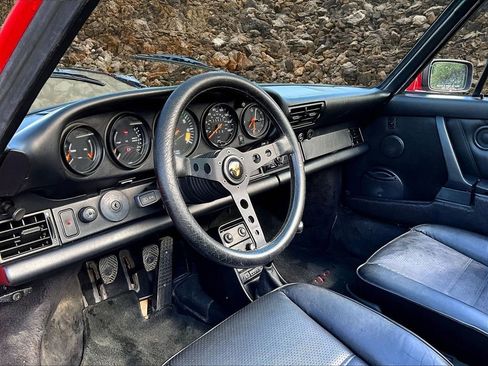 Used 1988 Porsche 911 Carrera image 13