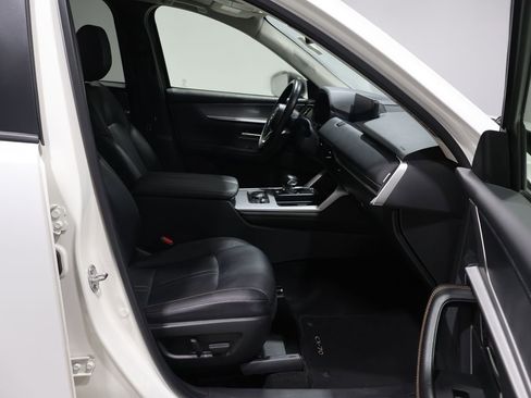 Used 2025 MAZDA CX-70 3.3 Turbo w/ Preferred Package image 25