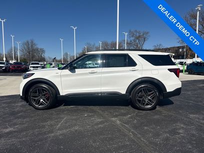 Used 2025 Ford Explorer ST-Line w/ Premium Package
