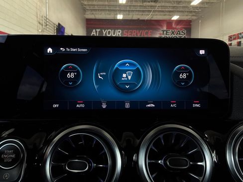 Used 2023 Mercedes-Benz GLA 250 4MATIC image 38