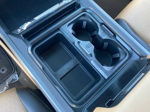 New 2026 Ford F350 Lariat w/ Lariat Premium Package image 15