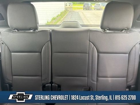 Used 2025 Chevrolet Tahoe LT AWD/4WD image 16