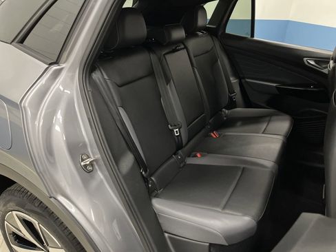 Used 2023 Volkswagen ID.4 Pro S image 32