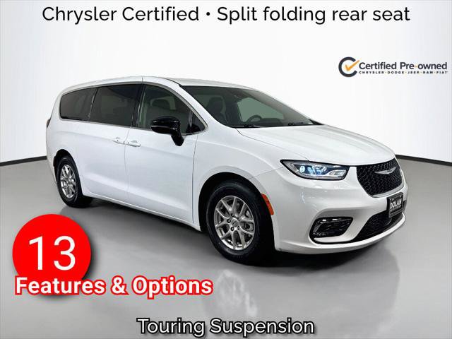 Certified 2025 Chrysler Pacifica Select FWD image 1