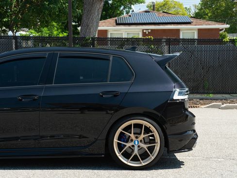 Used 2024 Volkswagen Golf R AWD/4WD image 42