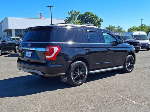 Used 2021 Ford Expedition XLT AWD/4WD image 9
