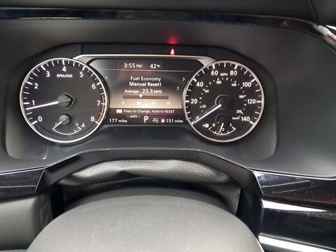 New 2025 Nissan Pathfinder SV w/ SV Premium Package image 17