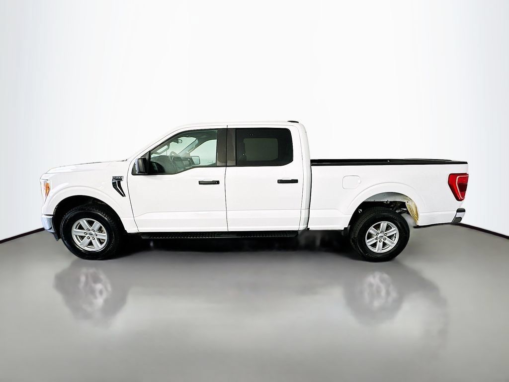 Used 2022 Ford F150 XLT w/ Trailer Tow Package AWD/4WD image 4