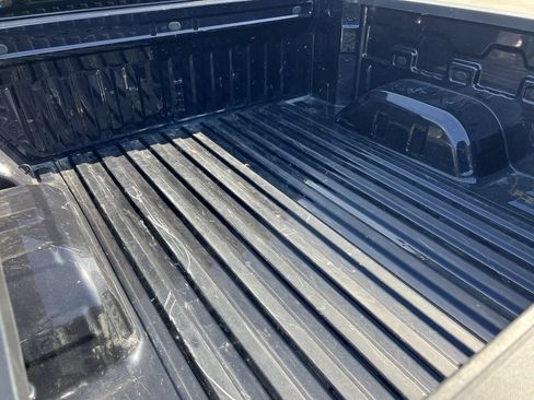 Used 2026 GMC Sierra 1500 SLT RWD image 27