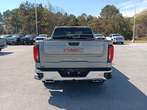 New 2026 GMC Sierra 1500 SLT w/ SLT Premium Package image 4