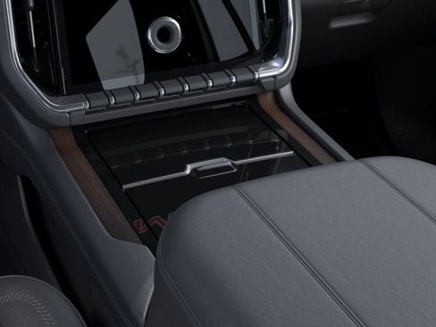 New 2026 GMC Yukon Denali image 23