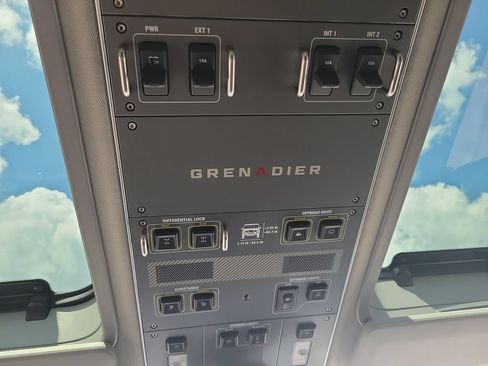 Used 2024 INEOS Grenadier AWD/4WD image 20