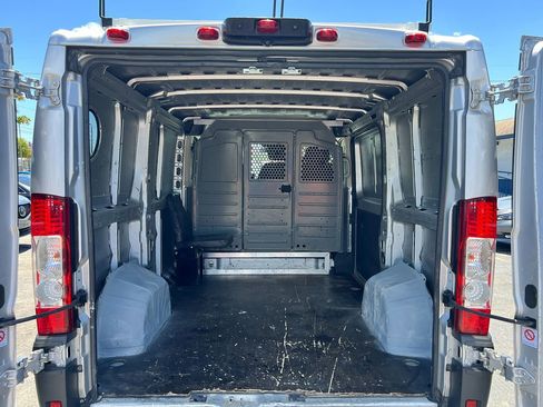 Used 2017 RAM ProMaster 1500 image 22
