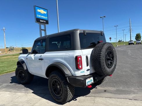 Used 2023 Ford Bronco Wildtrak AWD/4WD image 5