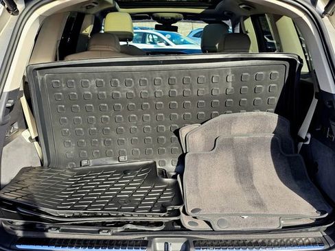 Used 2020 Mercedes-Benz GLS 450 4MATIC image 11