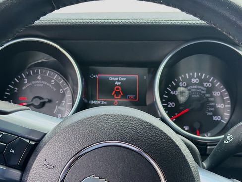 Used 2023 Ford Mustang GT RWD image 11