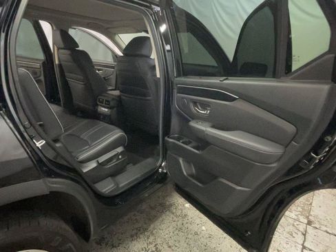 Used 2024 Honda Pilot Elite image 19