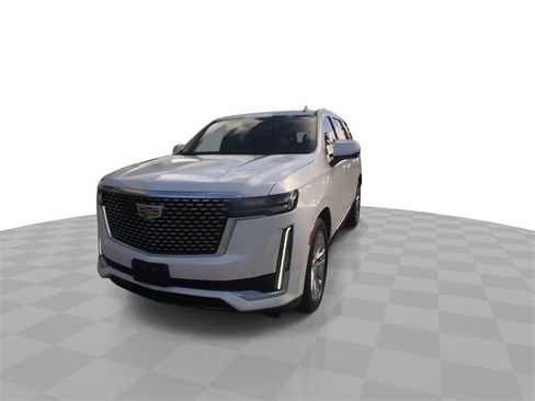 Certified 2022 Cadillac Escalade Premium Luxury w/ Performance Package image 5