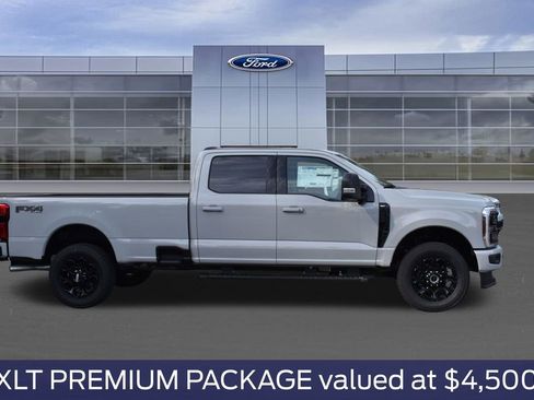 New 2026 Ford F250 XLT w/ XLT Premium Package image 3